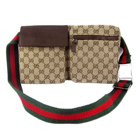 brusttasche gucci|Gucci clutch bag.